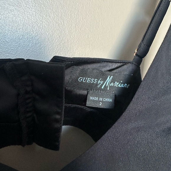 Elegant Black and Orange Dress - Picture 4 of 5